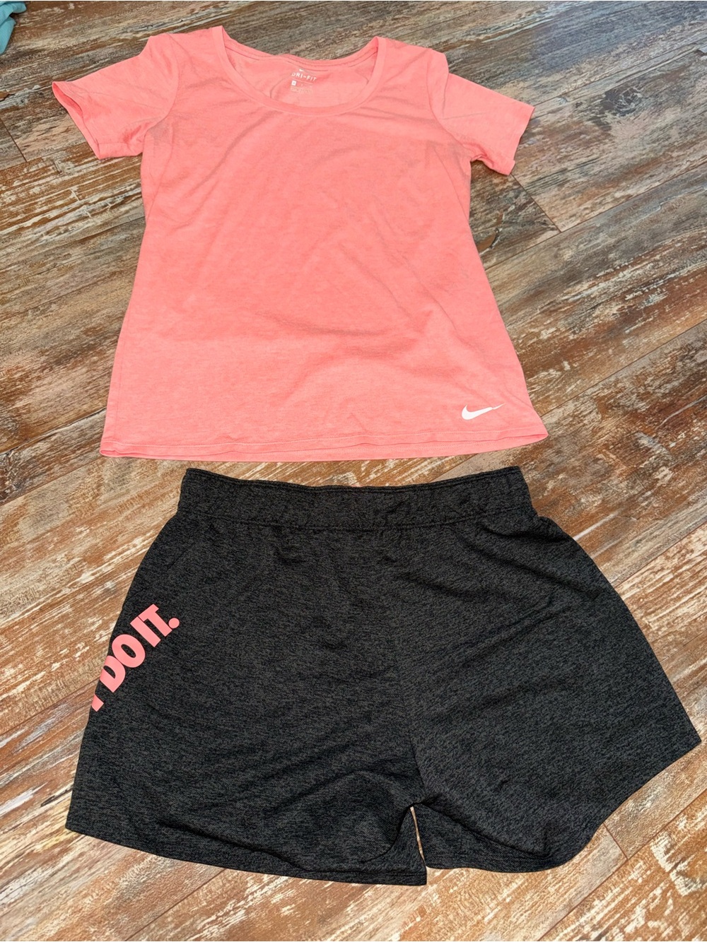 Nike dri-fit shorts & top set